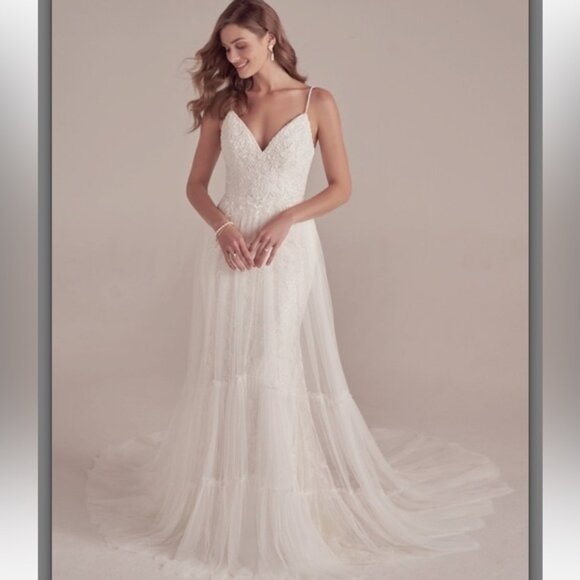 Ivory Boho Overksirt - Maggie Sottero / Tallulah - Picture 1 of 5